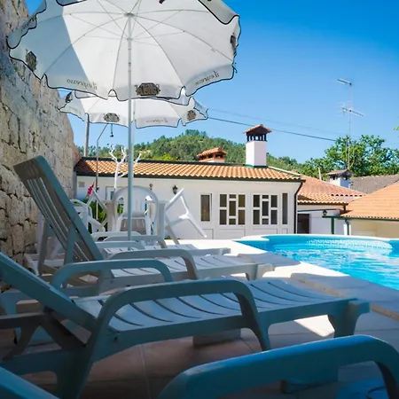 Elegant In Alvite With Private Pool * Alvito (Braga)